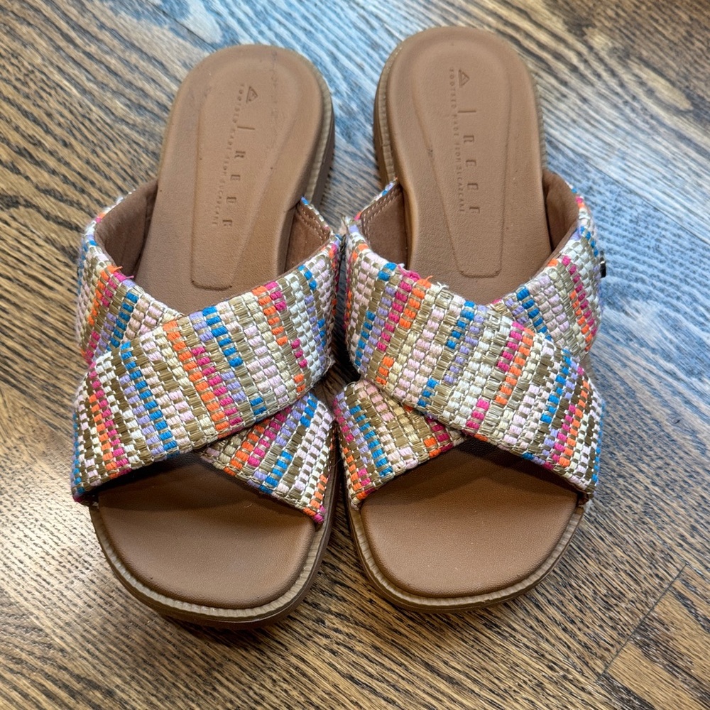 New Reef Multicolored Sandals